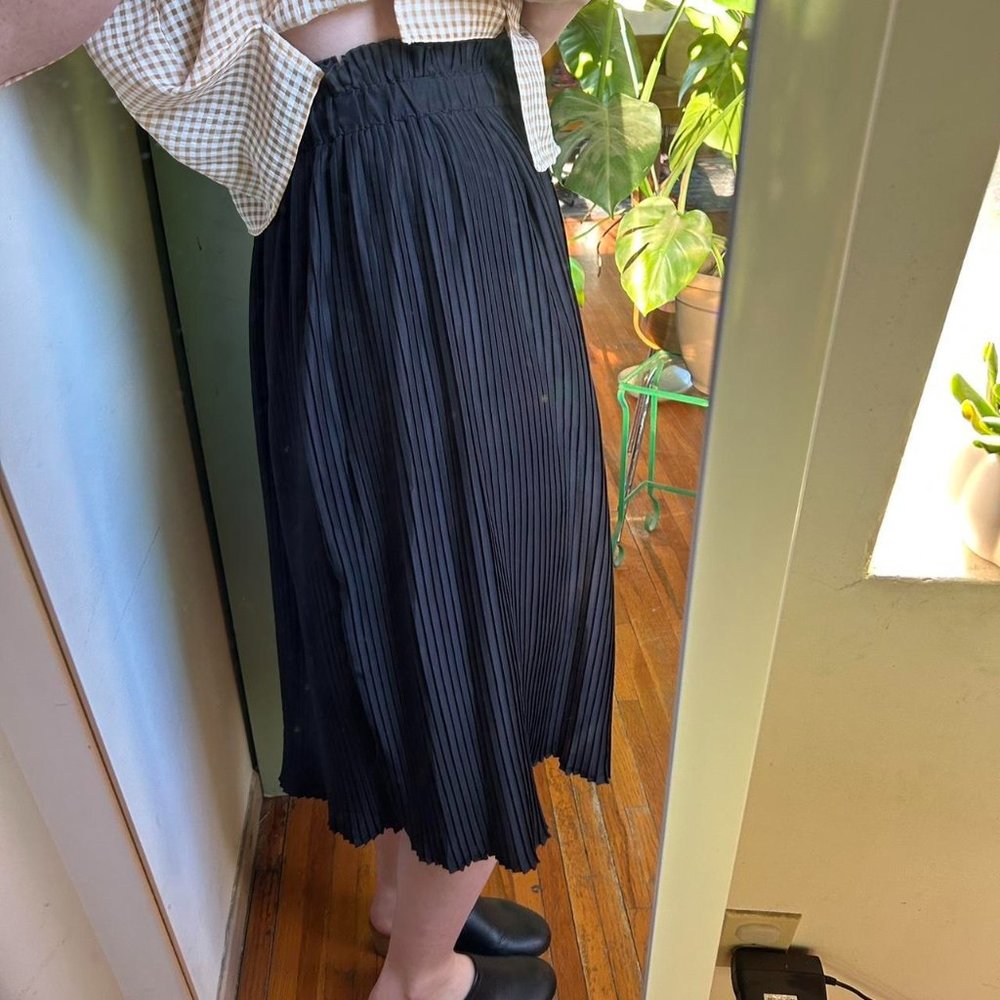 Hunter Dixon NY midi pleated skirt